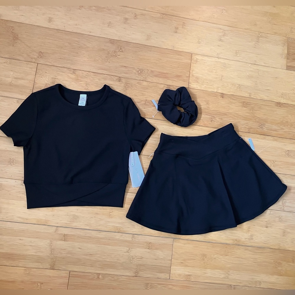 NWT Girls Size 12 Black Ribbed Actives Outfit - Top & Skorts Set w/ Scrunchie